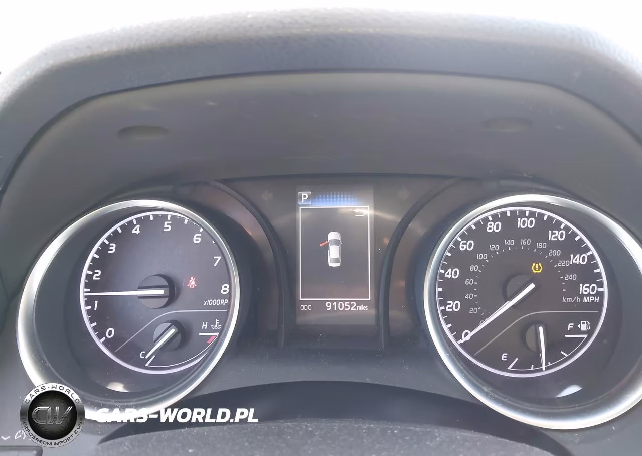 2018 Toyota Camry Le VIN:JTNB11HK4J3040854 - 7