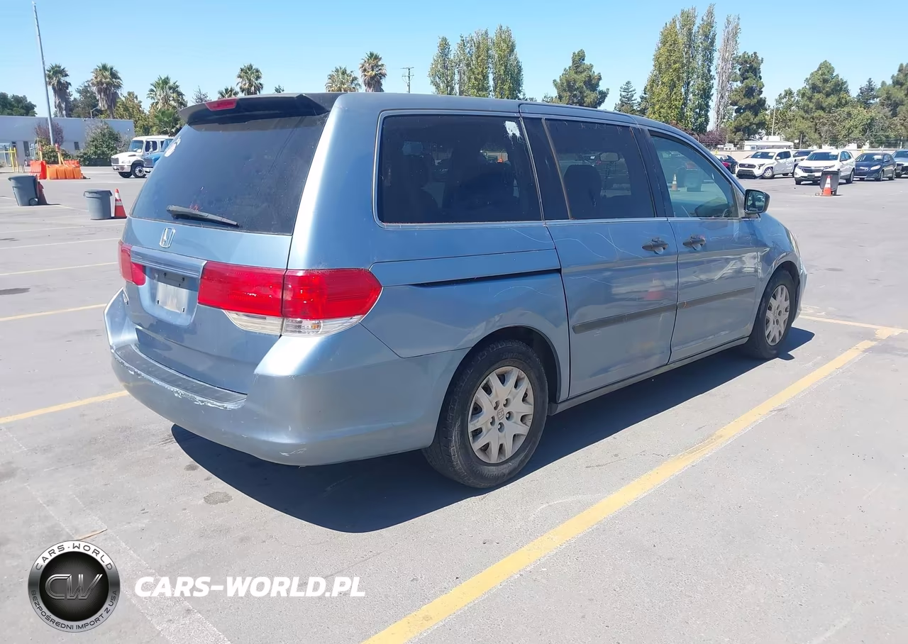 2010 Honda Odyssey Lx VIN:5FNRL3H29AB001754 - 4