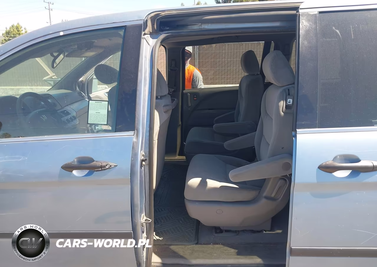 2010 Honda Odyssey Lx VIN:5FNRL3H29AB001754 - 8