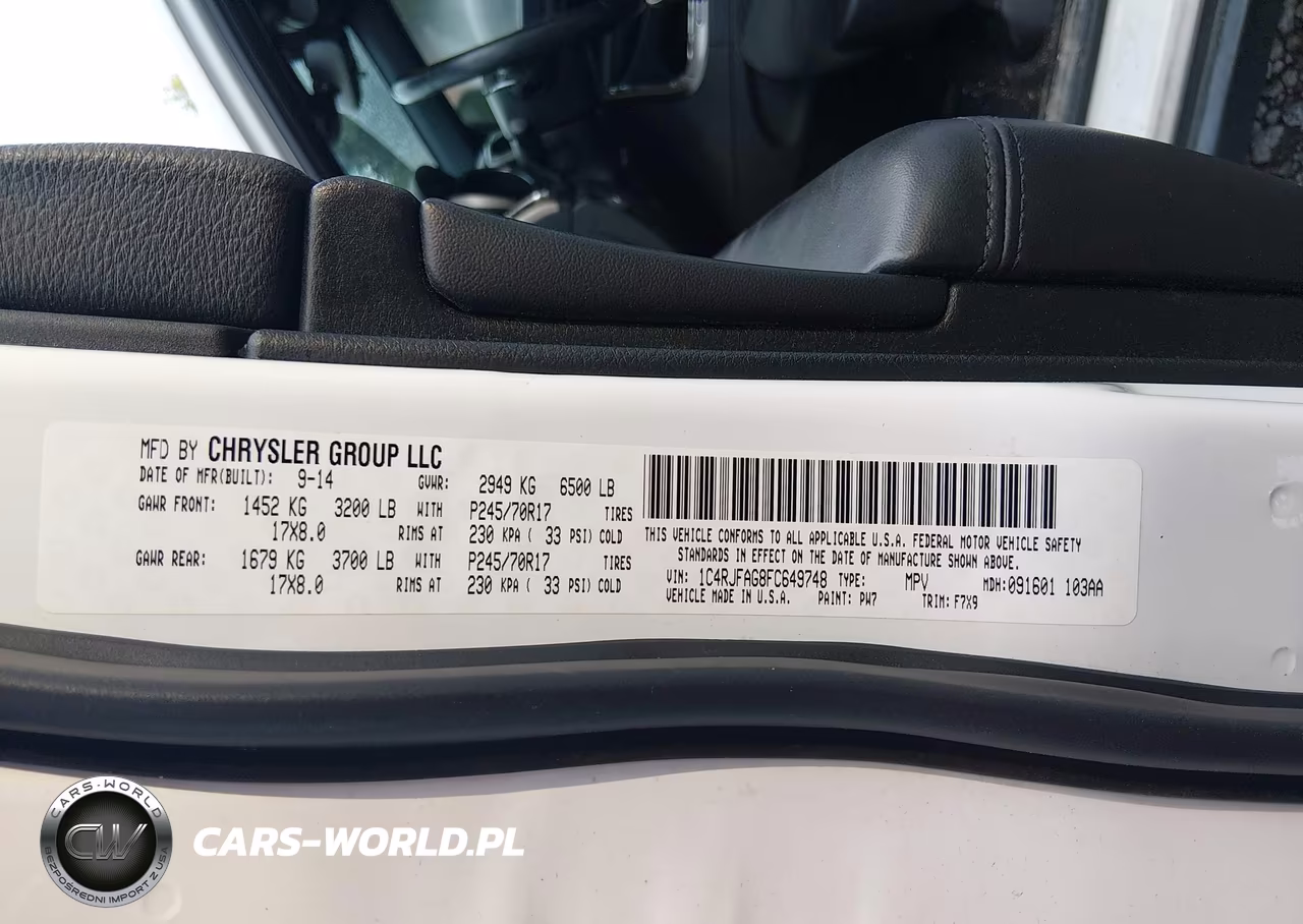 2015 Jeep Grand Cherokee Laredo VIN:1C4RJFAG8FC649748 - 9