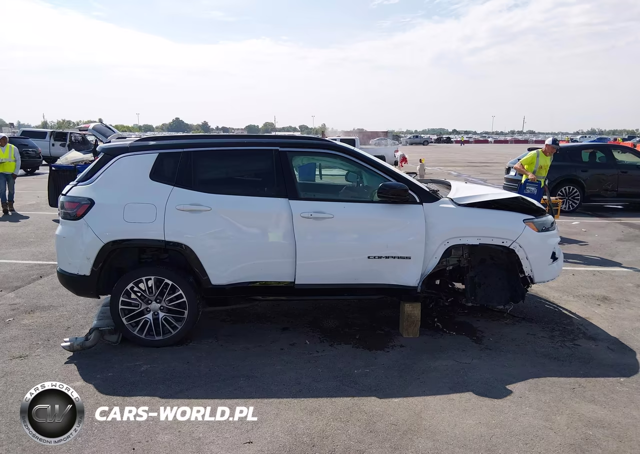 2022 Jeep Compass Limited 4X4 VIN:3C4NJDCB3NT197263 - 14