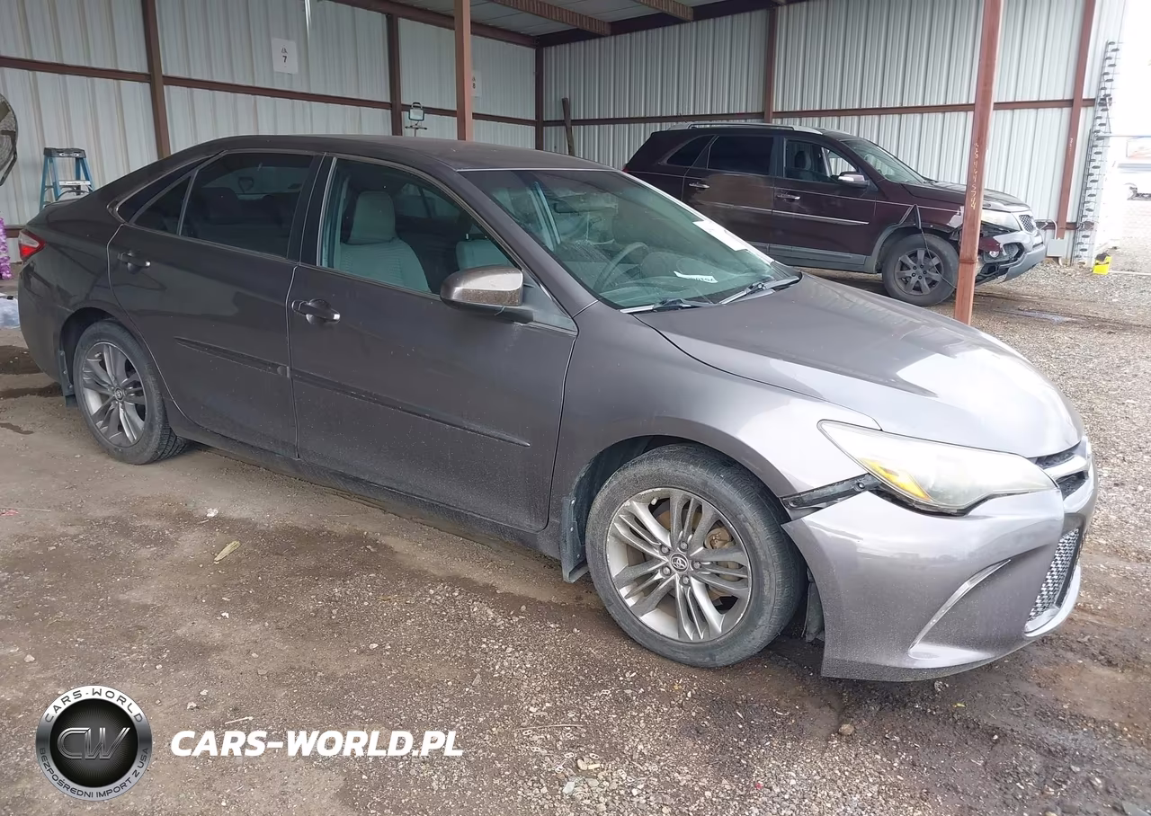 2015 Toyota Camry Se – zdjęcie 1 z 13