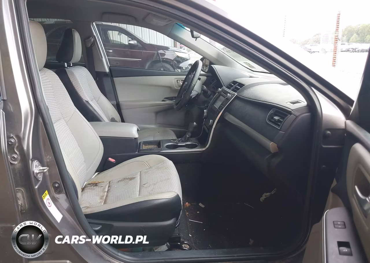 2015 Toyota Camry Se VIN:4T1BF1FK8FU927217 - 5