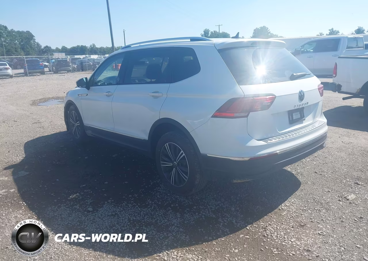 2024 Volkswagen Tiguan 2.0T Wolfsburg Edition VIN:3VV6B7AX9RM214117 - 3