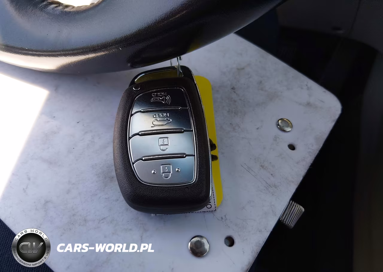 2017 Hyundai Tucson Value VIN:KM8J33A29HU562847 - 11