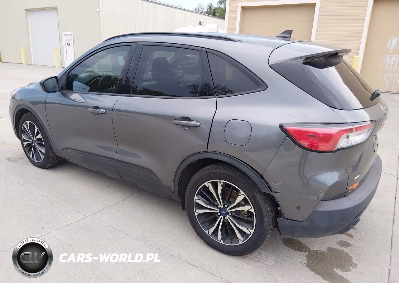 2021 Ford Escape Se VIN:1FMCU0G64MUA93630 - 3