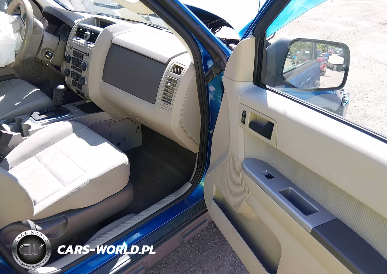 2011 Ford Escape Xlt VIN:1FMCU9D79BKC16834 - 5