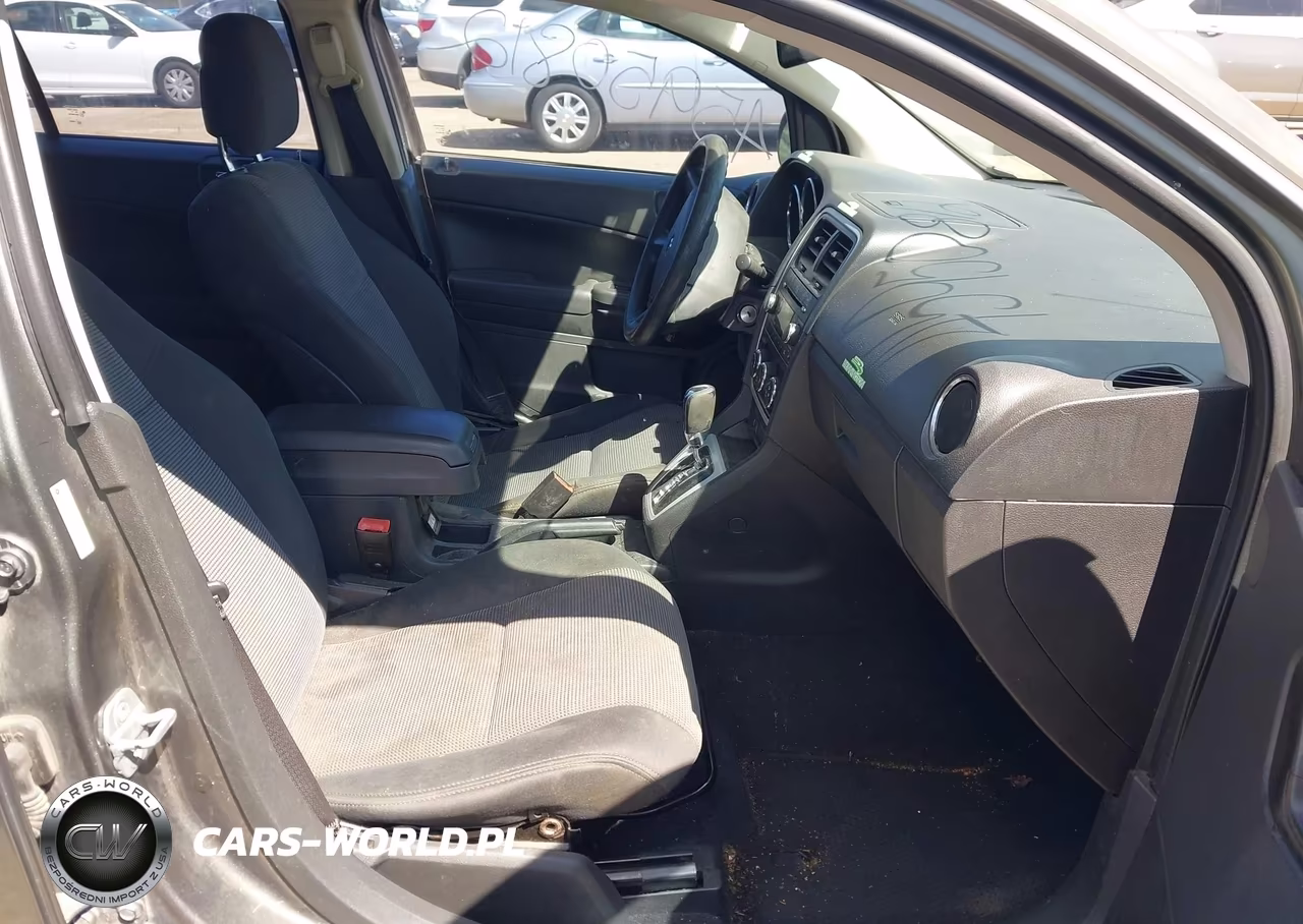 2011 Dodge Caliber Mainstreet VIN:1B3CB3HA8BD182792 - 5