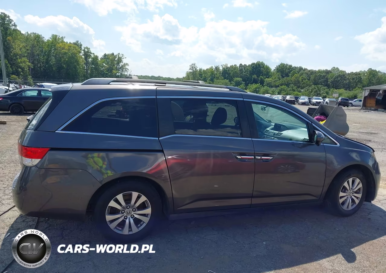 2017 Honda Odyssey Se VIN:5FNRL5H31HB011788 - 13