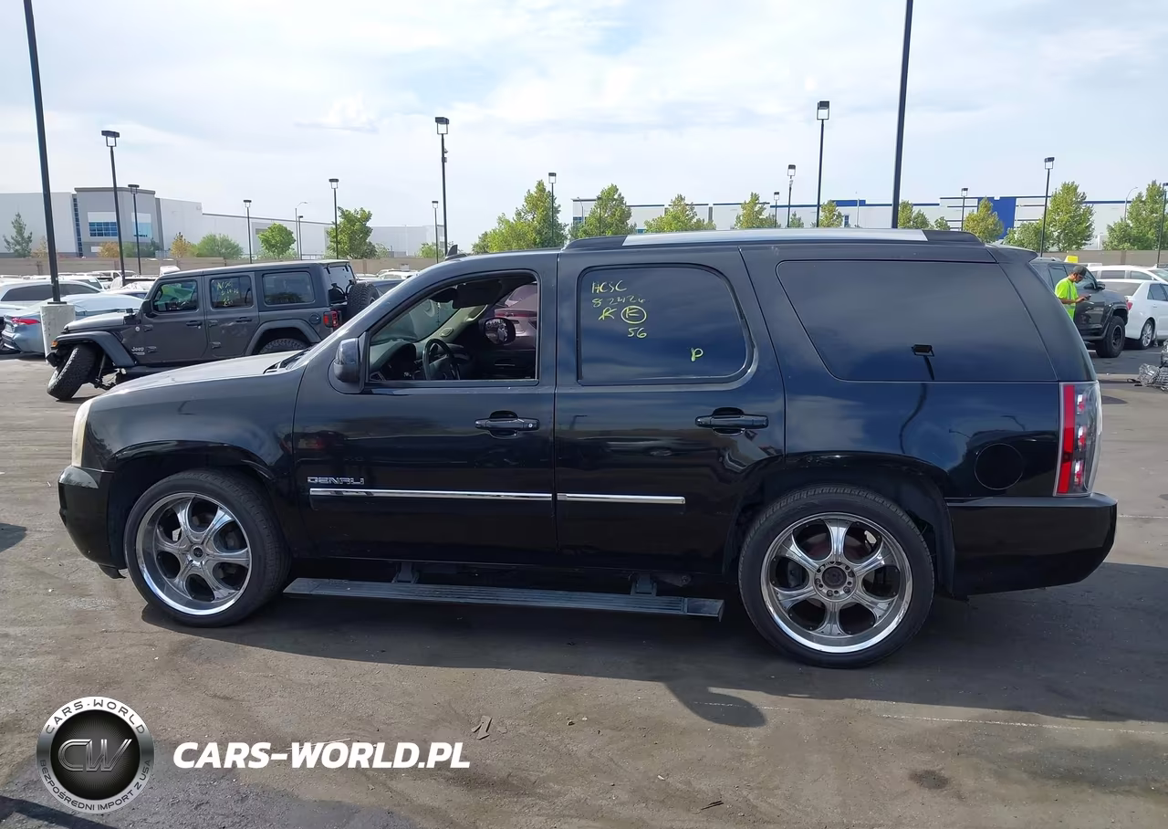 2011 GMC Yukon Denali VIN:1GKS2EEF8BR259769 - 14