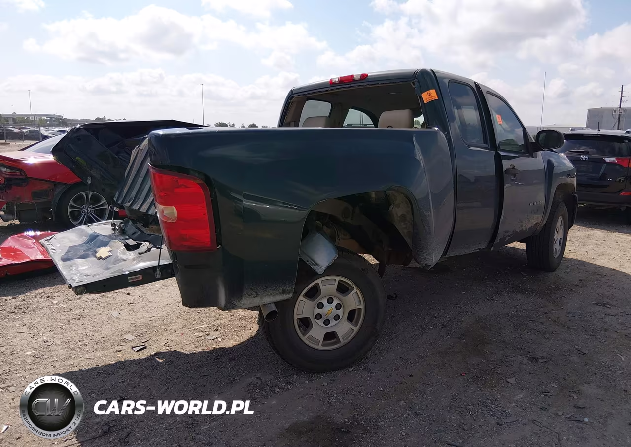 2011 Chevrolet Silverado 1500 Lt VIN:1GCRCSE07BZ249736 - 4