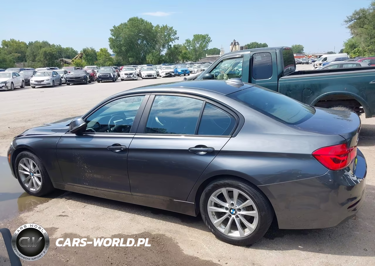 2017 BMW 320I xDrive VIN:WBA8A3C33HA066908 - 14
