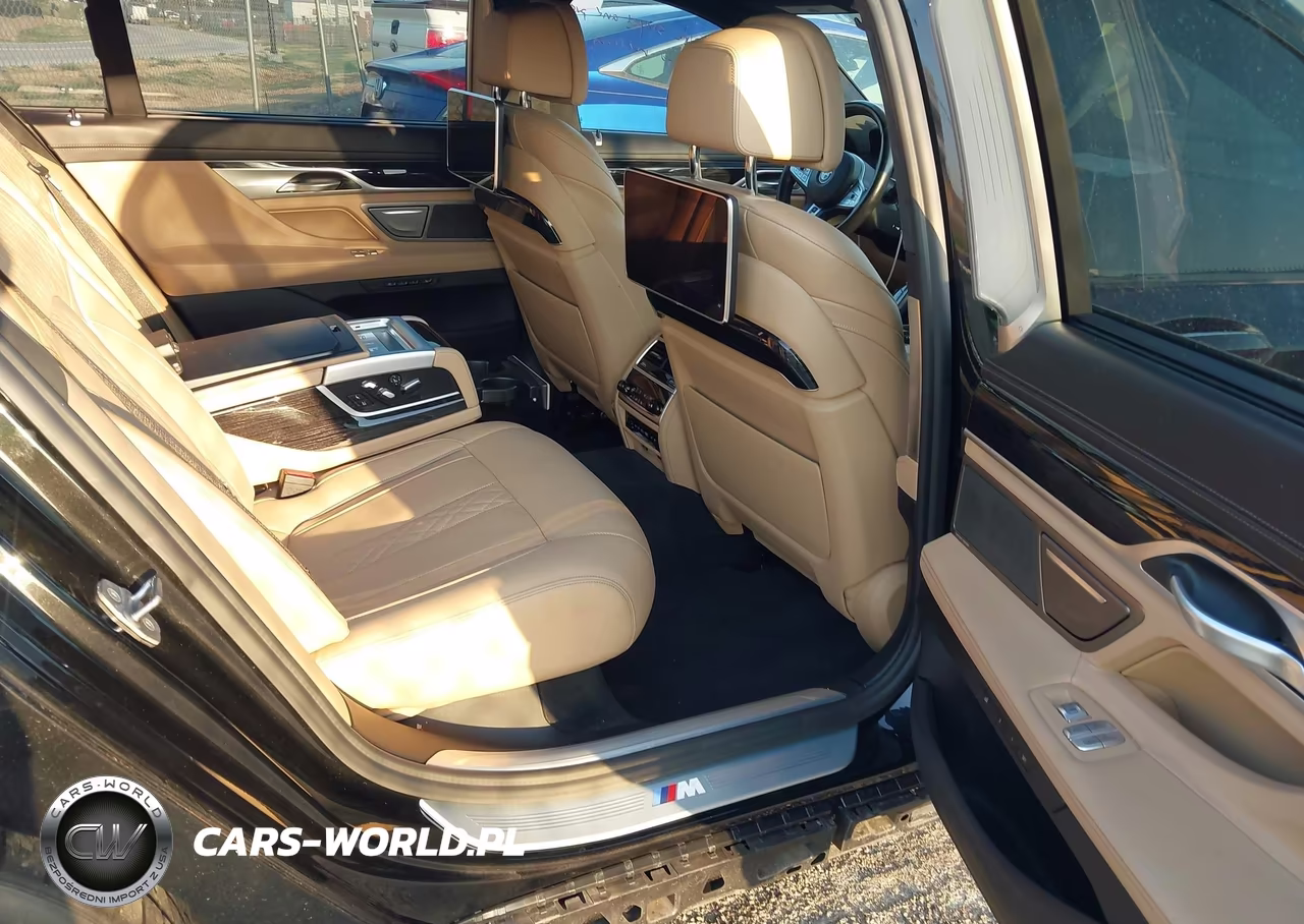 2021 BMW 750I xDrive VIN:WBA7U2C05MCF82594 - 8