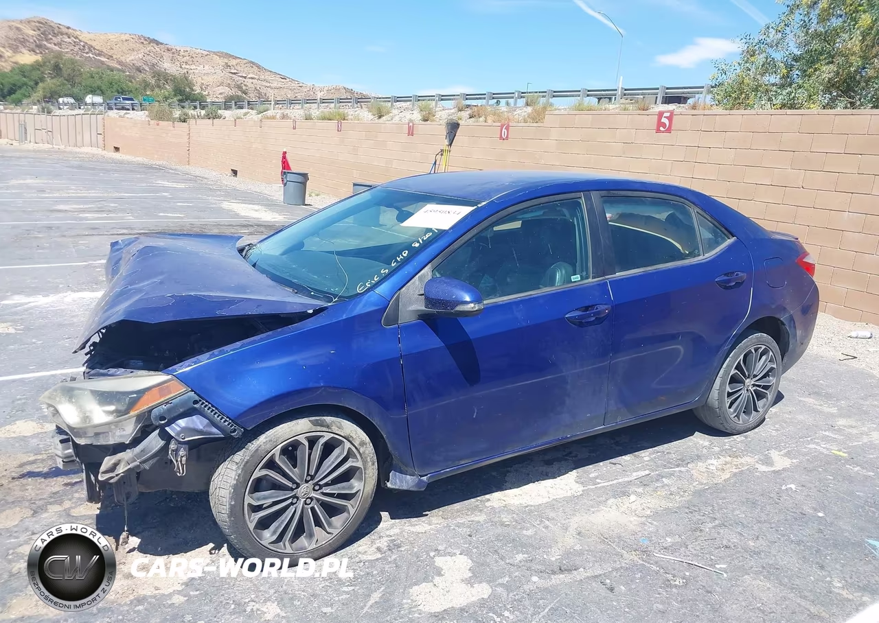 2015 Toyota Corolla S Plus VIN:5YFBURHE6FP331536 - 14