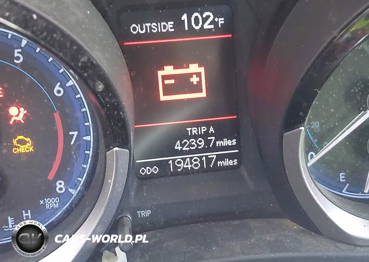 2015 Toyota Corolla S Plus VIN:5YFBURHE6FP331536 - 15