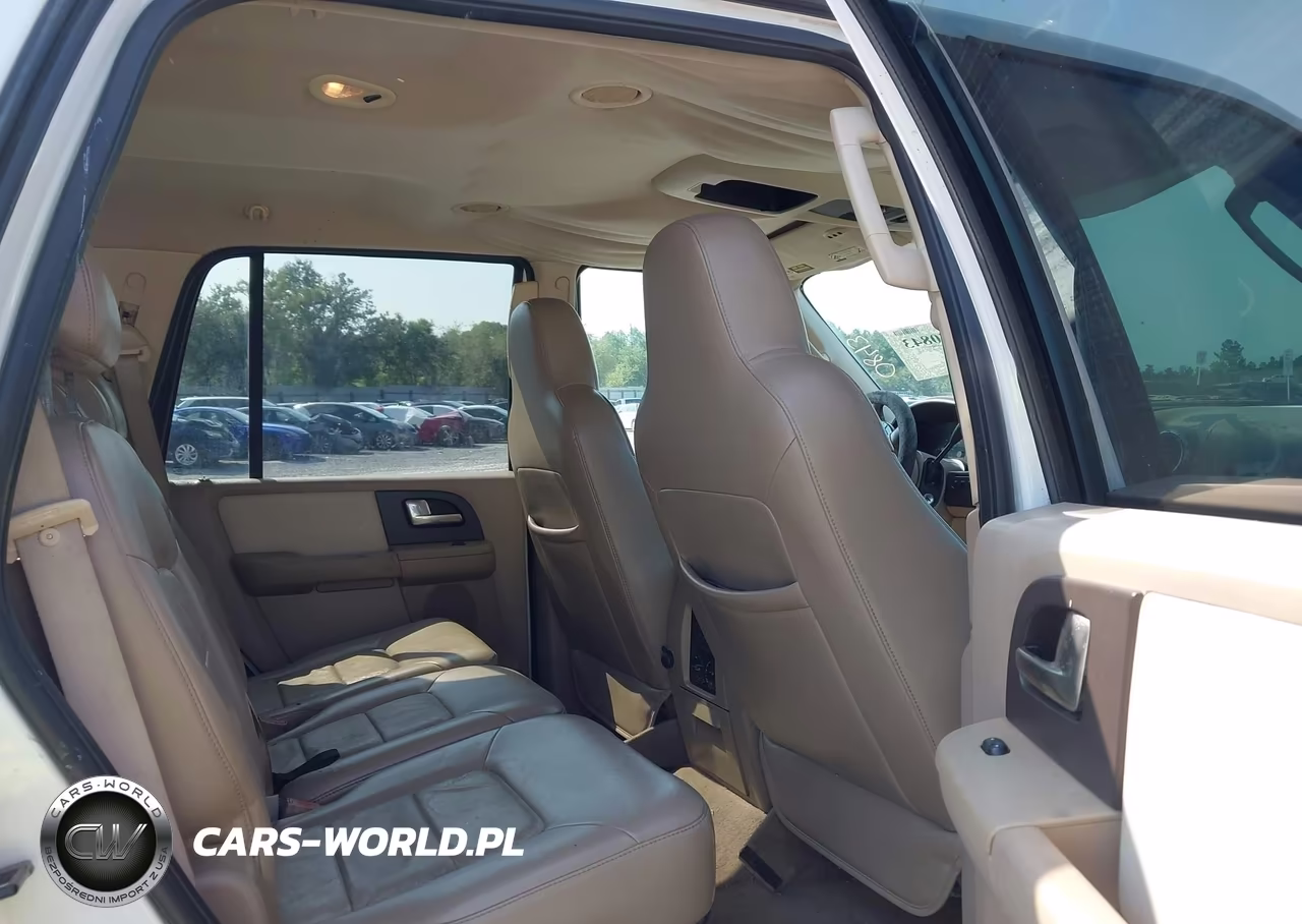 2004 Ford Expedition Eddie Bauer VIN:1FMPU18L54LB80745 - 8