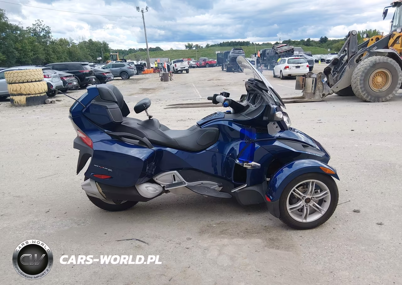 2010 Can-Am Spyder Roadster Rt VIN:2BXJBKC15AV001304 - 12