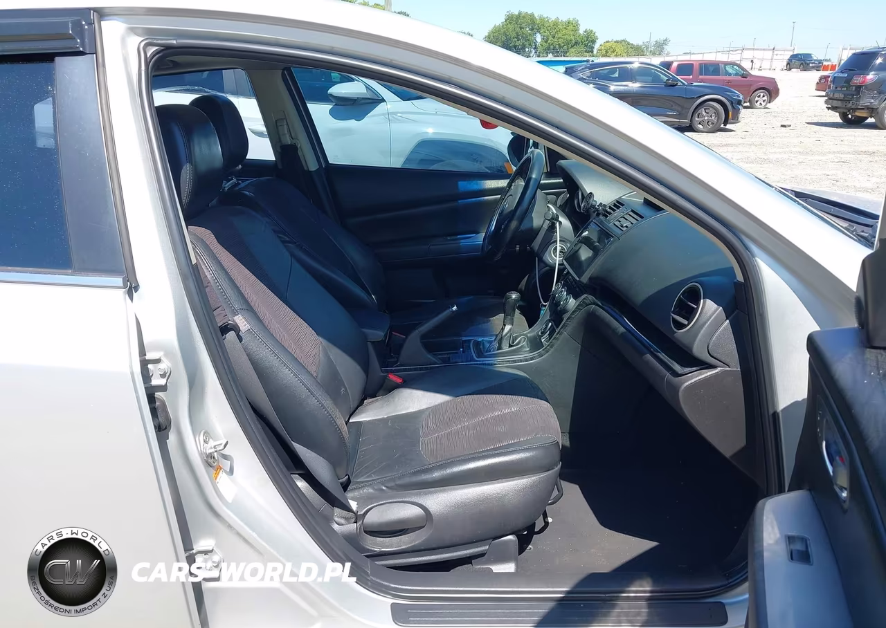 2009 Mazda Mazda6 I Touring VIN:1YVHP82A895M13524 - 5