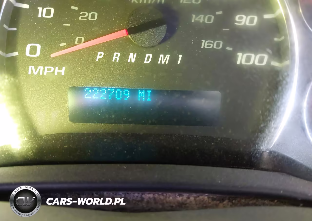 2018 Chevrolet Express 2500 Work Van VIN:1GCWGAFG5J1198196 - 15