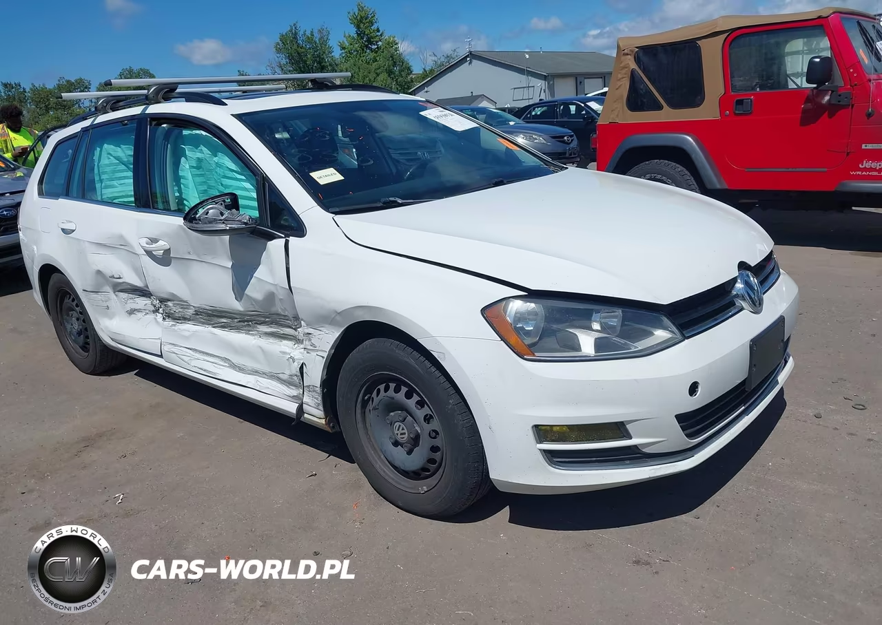 2016 Volkswagen Golf Sportwagen Tsi Se 4-Door