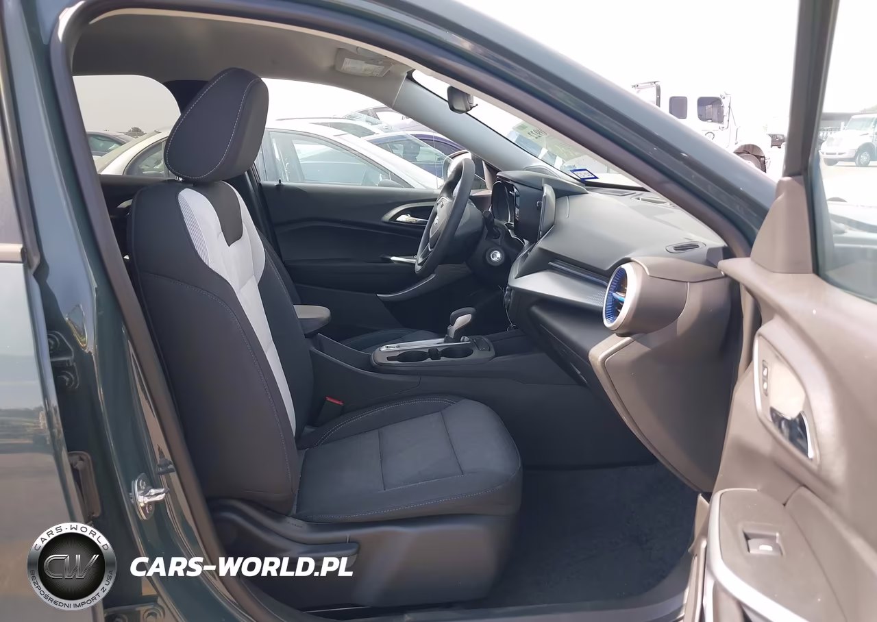 2025 Chevrolet Trax Fwd Ls VIN:KL77LFEP1SC196236 - 5