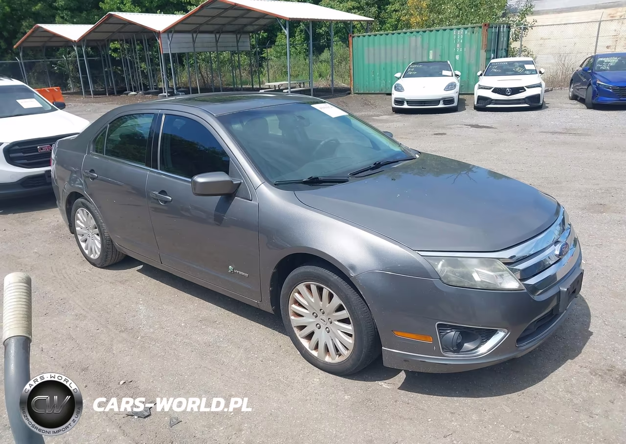 2010 Ford Fusion Hybrid – zdjęcie 1 z 12