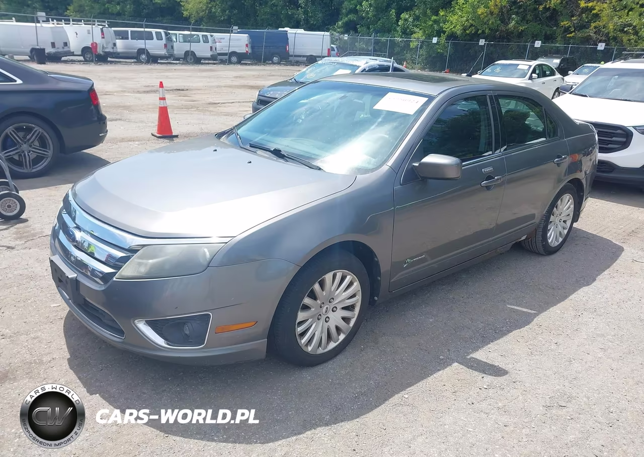 2010 Ford Fusion Hybrid VIN:3FADP0L38AR139240 - 2