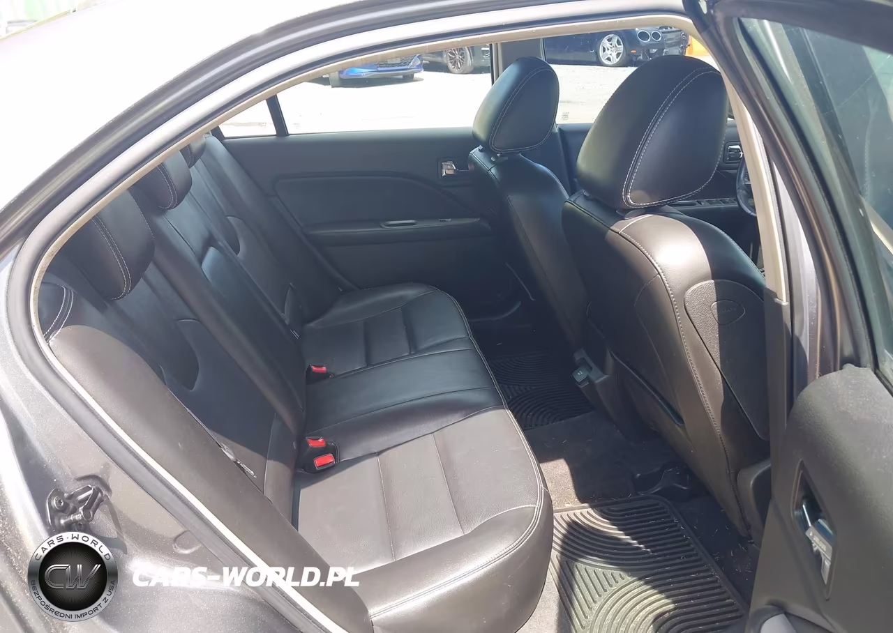 2010 Ford Fusion Hybrid VIN:3FADP0L38AR139240 - 8