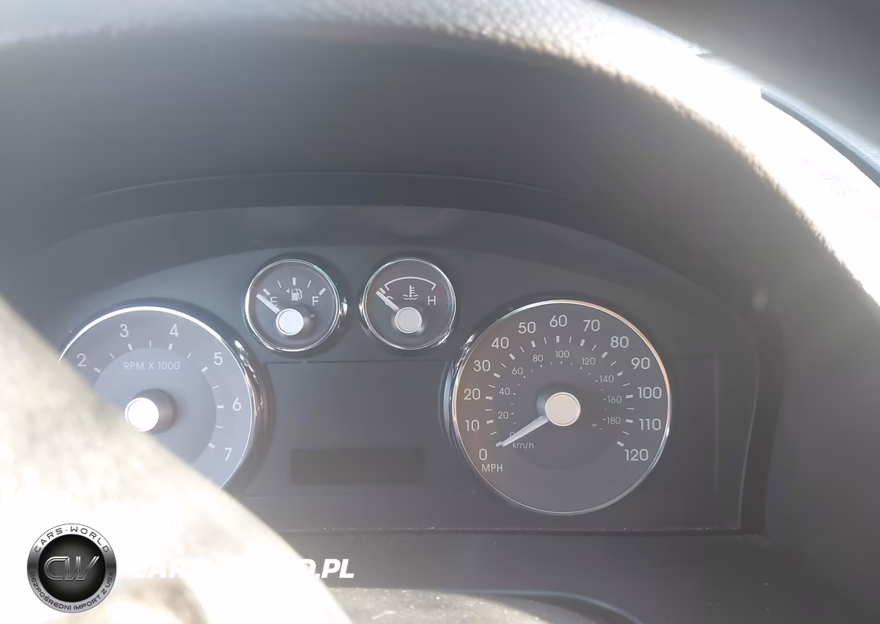 2007 Mercury Milan V6 (120A) VIN:3MEHM071X7R660187 - 7