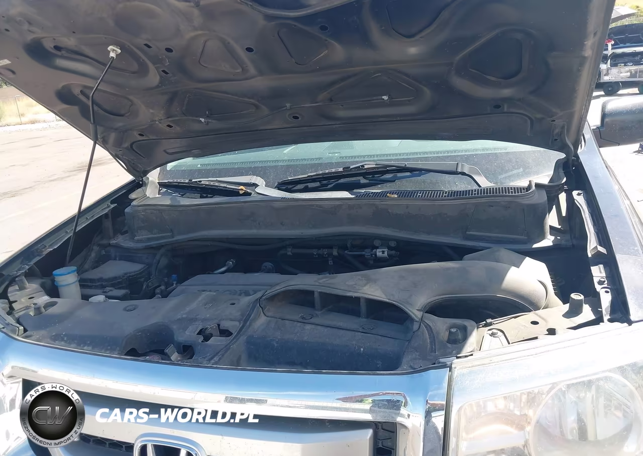 2011 Honda Pilot Touring VIN:5FNYF4H90BB017560 - 10