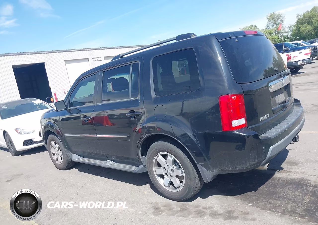 2011 Honda Pilot Touring VIN:5FNYF4H90BB017560 - 14