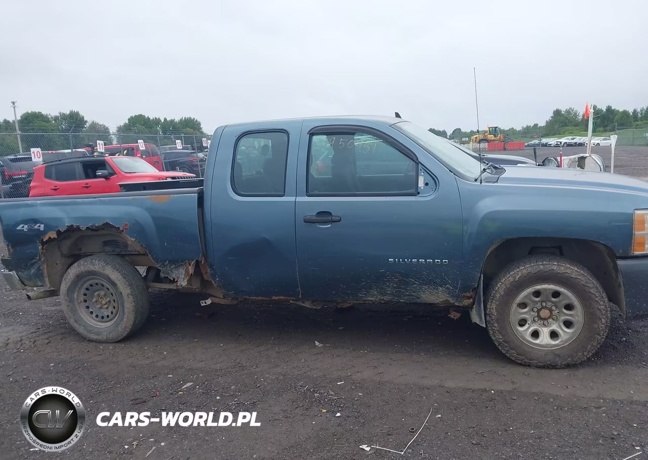 2012 Chevrolet Silverado 1500 Work Truck VIN:1GCRKPE7XCZ180961 - 13