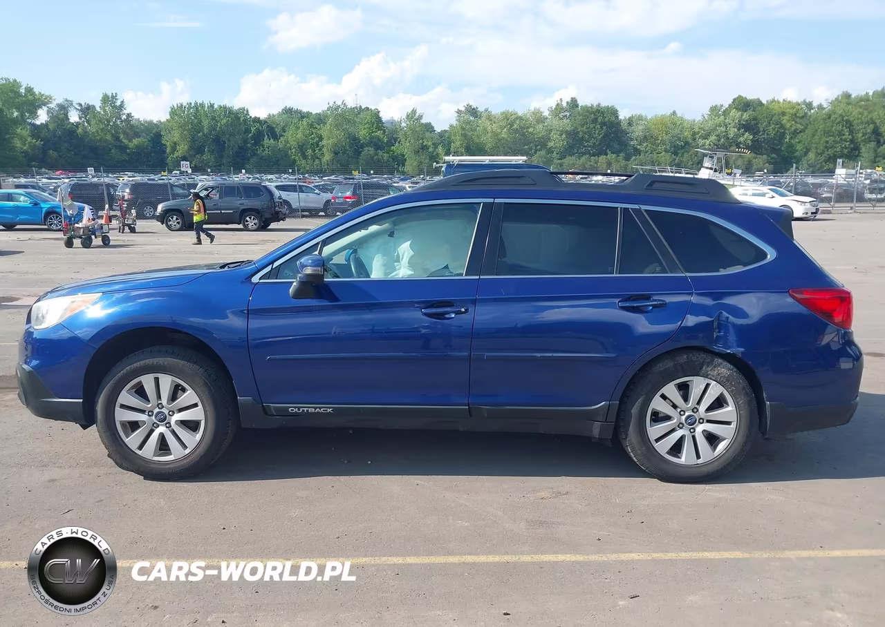 2016 Subaru Outback 2.5I Premium VIN:4S4BSAFC3G3203656 - 14