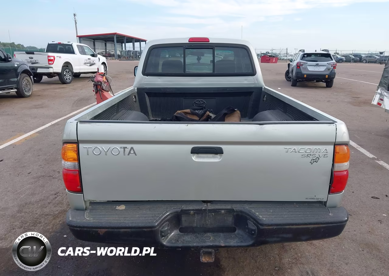 2001 Toyota Tacoma Base V6 VIN:5TEWN72N01Z729629 - 16