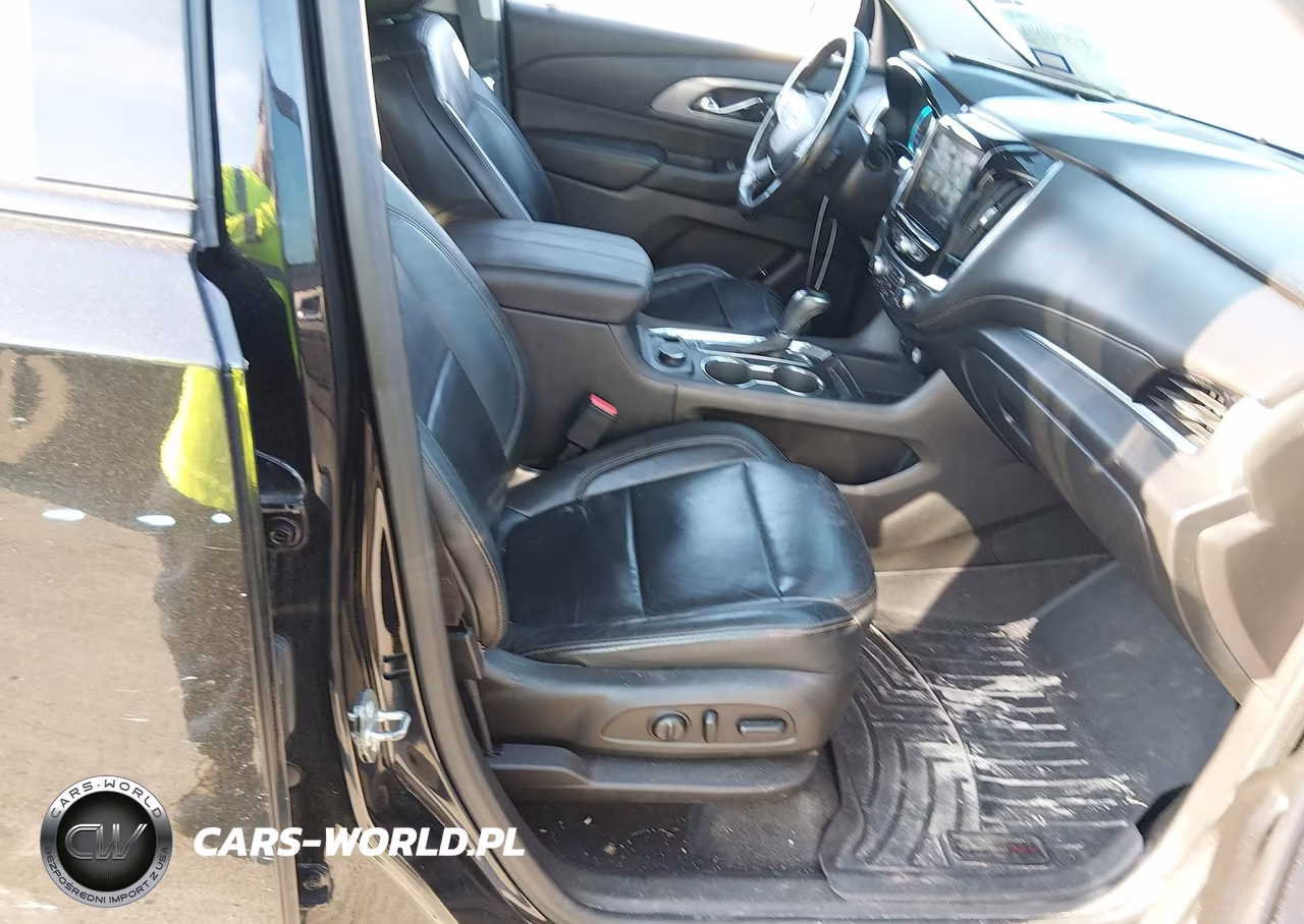 2018 Chevrolet Traverse Rs VIN:1GNERJKX0JJ158336 - 5