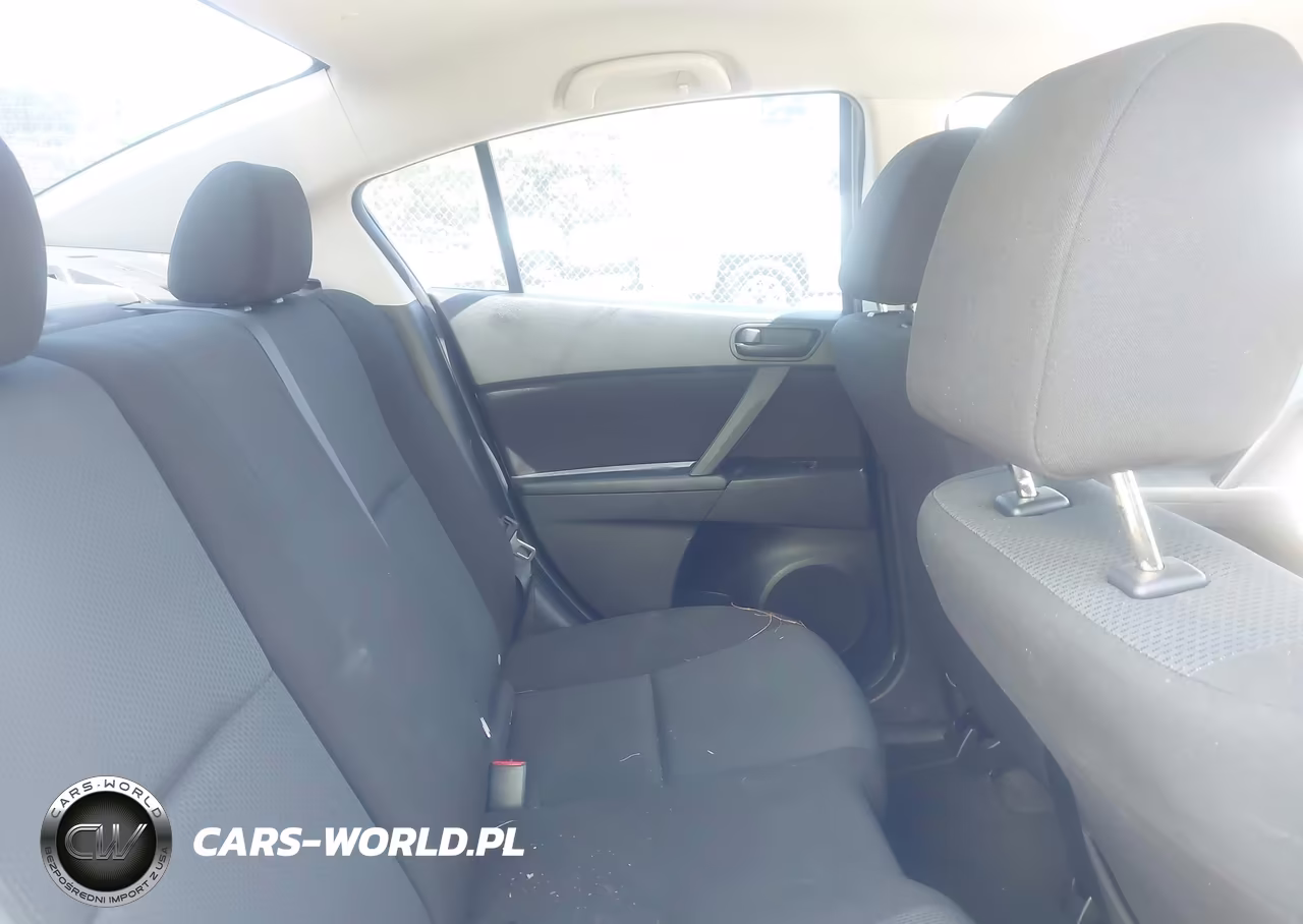 2011 Mazda Mazda3 I Sport VIN:JM1BL1UF5B1446436 - 8