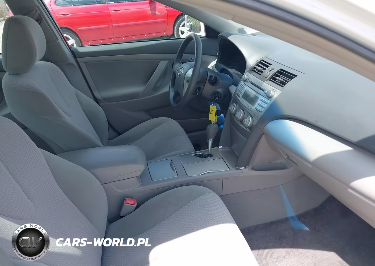 2010 Toyota Camry Le VIN:4T1BF3EK6AU577690 - 5