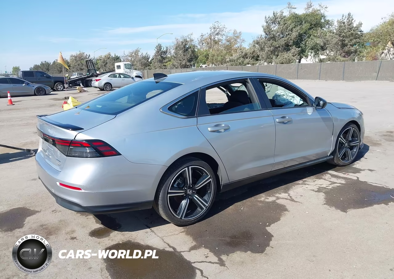 2025 Honda Accord Hybrid Sport VIN:1HGCY2F52SA014789 - 4