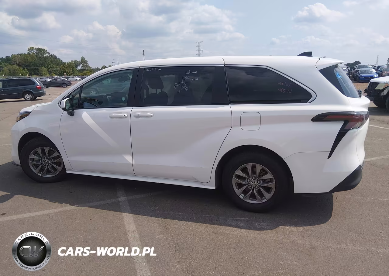 2024 Toyota Sienna Le VIN:5TDKRKEC6RS207080 - 14