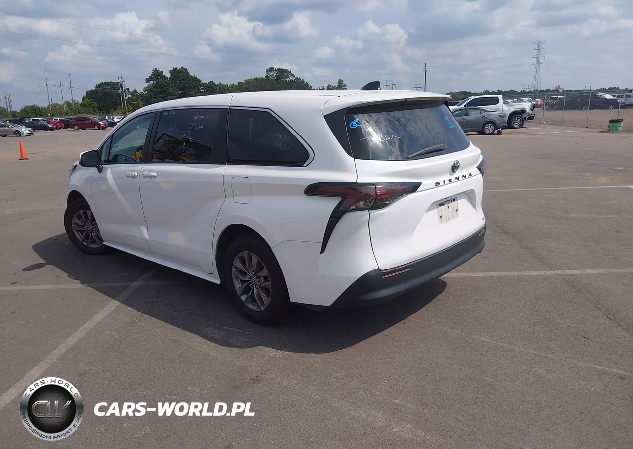 2024 Toyota Sienna Le VIN:5TDKRKEC6RS207080 - 3