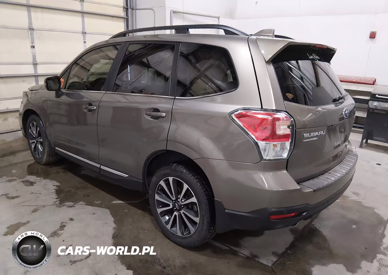 2018 Subaru Forester 2.0Xt Touring VIN:JF2SJGWC4JH443515 - 3