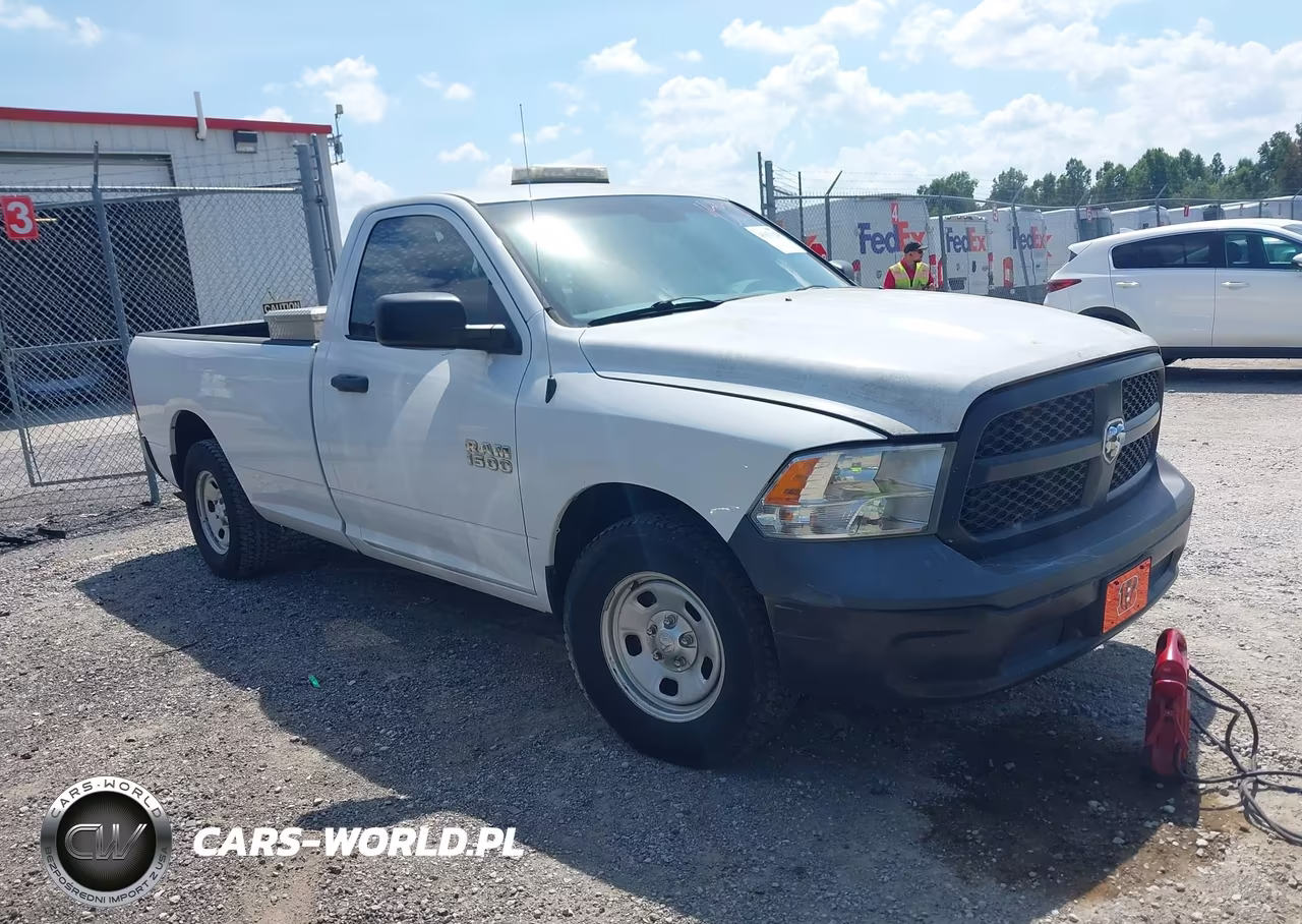 2015 Ram 1500 Tradesman VIN:3C6JR6DG3FG567335 - 1