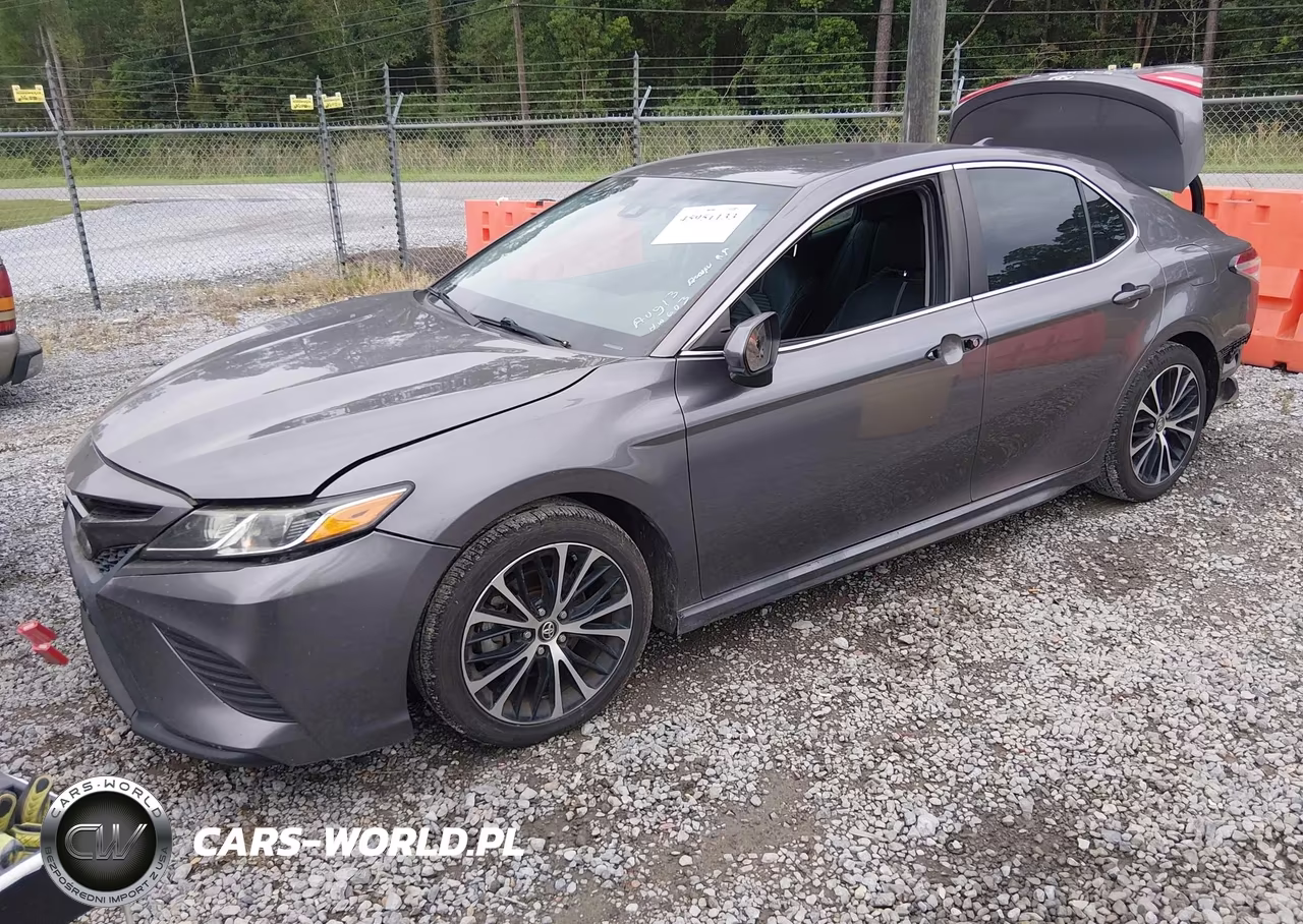 2020 Toyota Camry Se VIN:4T1G11AK5LU864987 - 2