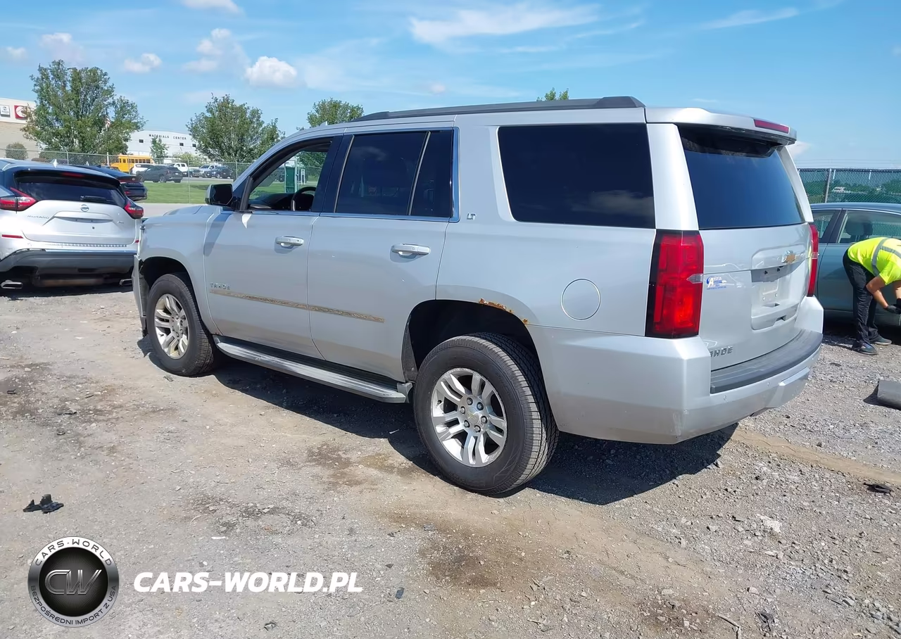 2015 Chevrolet Tahoe Lt VIN:1GNSKBKCXFR616046 - 3
