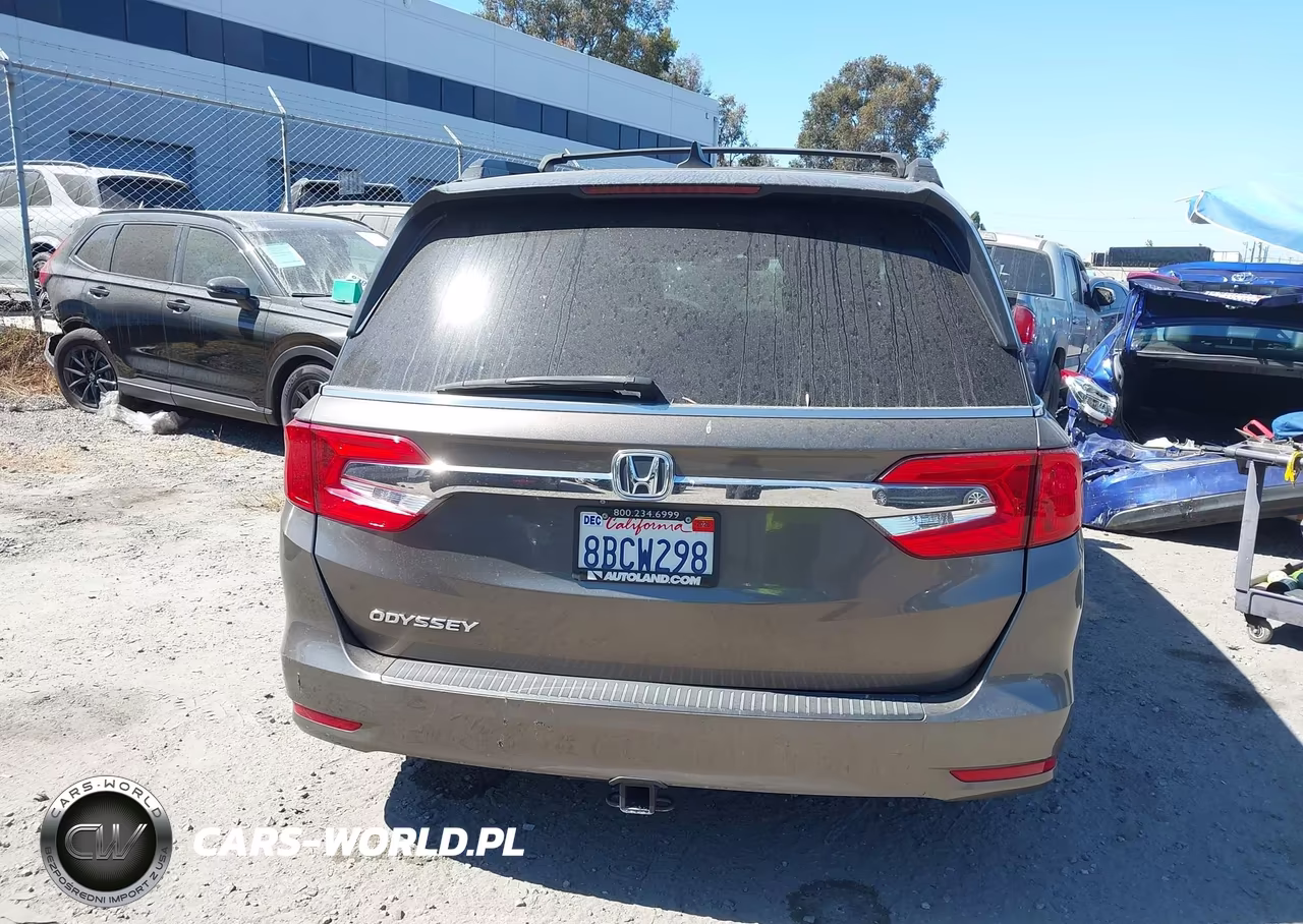 2018 Honda Odyssey Ex-L VIN:5FNRL6H71JB070659 - 16