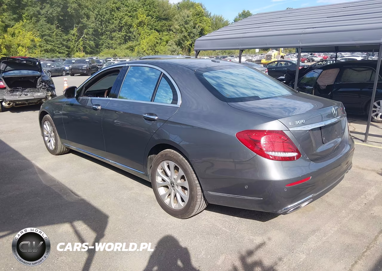 2019 Mercedes-Benz E 300 4Matic VIN:WDDZF4KB6KA507726 - 3