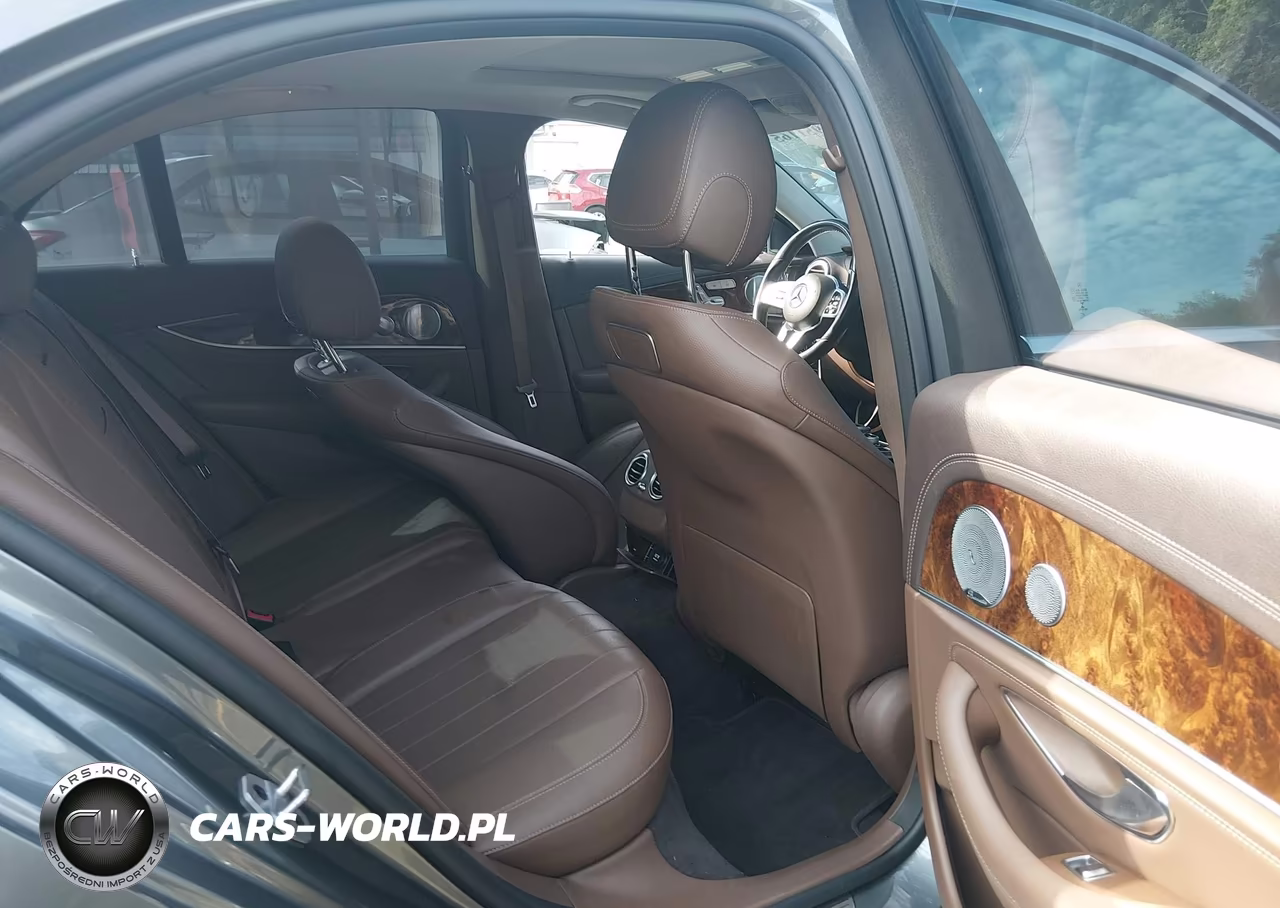 2019 Mercedes-Benz E 300 4Matic VIN:WDDZF4KB6KA507726 - 8