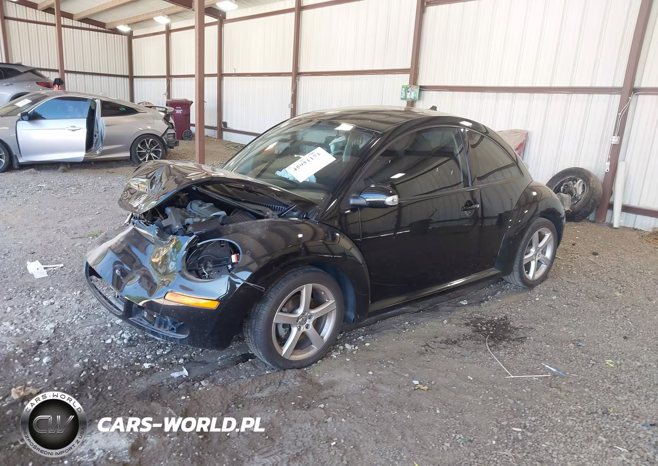 2010 Volkswagen New Beetle 2.5L VIN:3VWRW3AG2AM027196 - 2