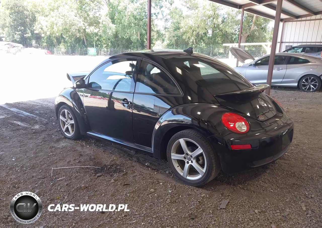 2010 Volkswagen New Beetle 2.5L VIN:3VWRW3AG2AM027196 - 3