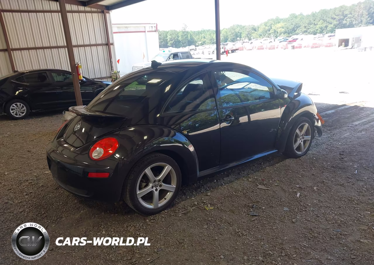 2010 Volkswagen New Beetle 2.5L VIN:3VWRW3AG2AM027196 - 4